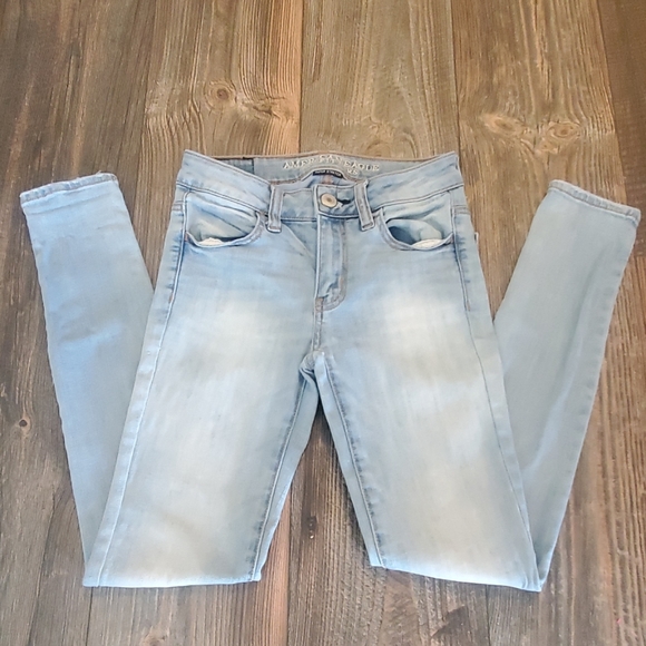 American Eagle Outfitters Pants - Jeggings with super stretch